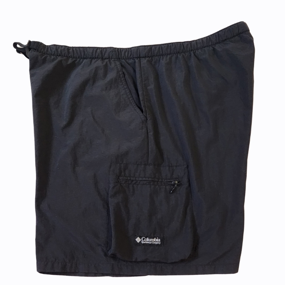Women’s Columbia Sportswear Black Shorts with Zipper Pockets Quick Dry- Size XL